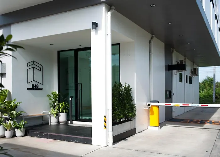 Hotel B48